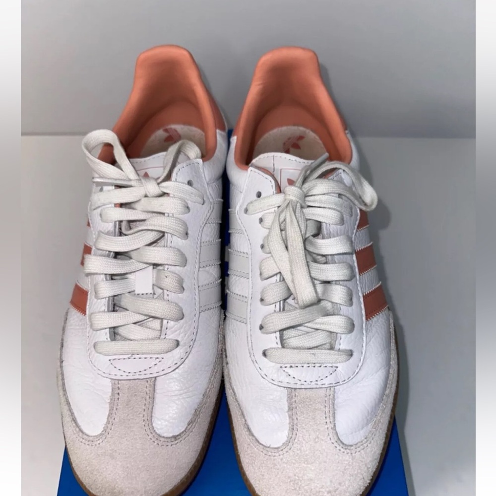 Adidas sambas